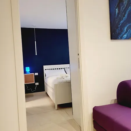 公寓 Bovio 33 Art *